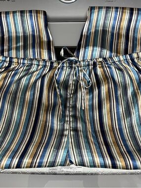 Ivy & Annabelle Striped Satin Lounge Pants in Blue and Cream
